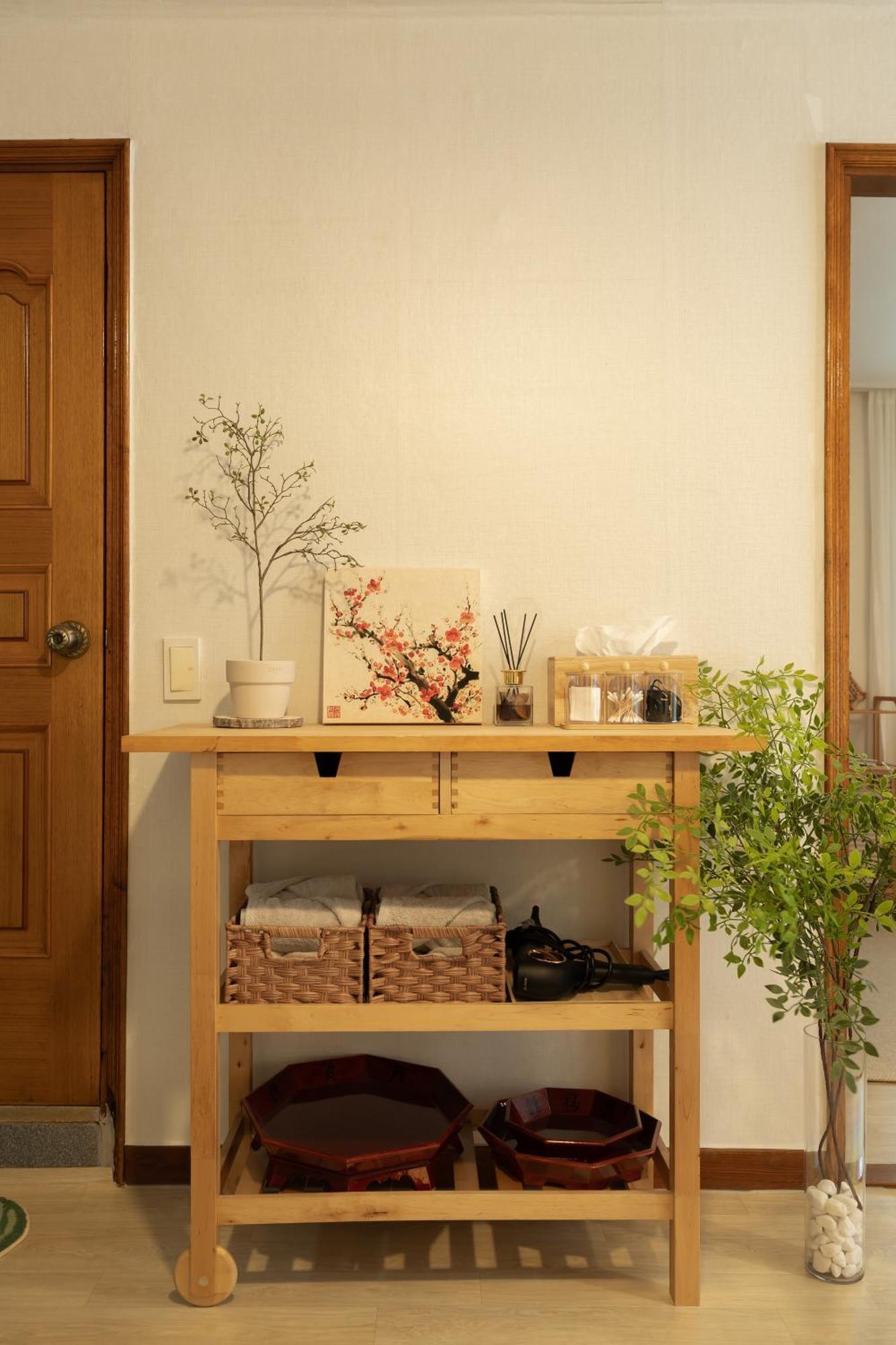 Apartment New Wood Bridge