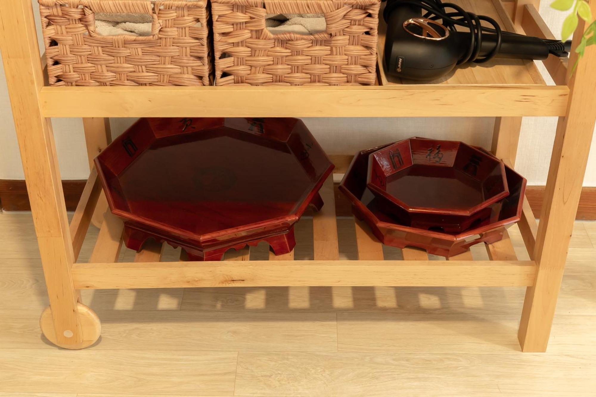 New Wood Bridge Apartment